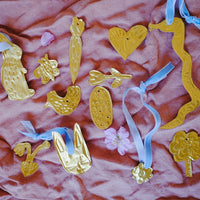 Craft template for golden EASTER pendants [Download/Printable]