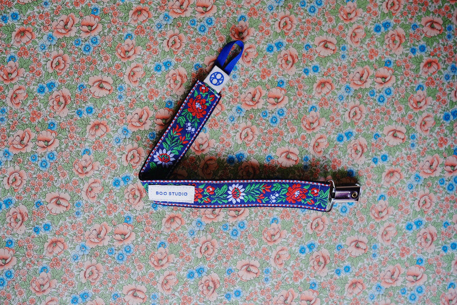 Schnullerkette Boo Studio