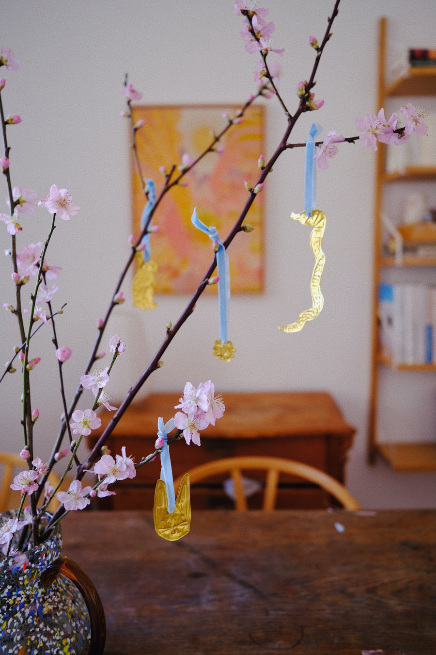 Craft template for golden EASTER pendants [Download/Printable]