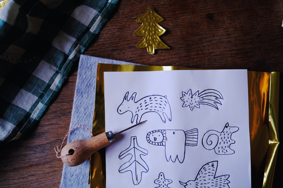 Craft Template for Golden Pendants [Download/Printable]